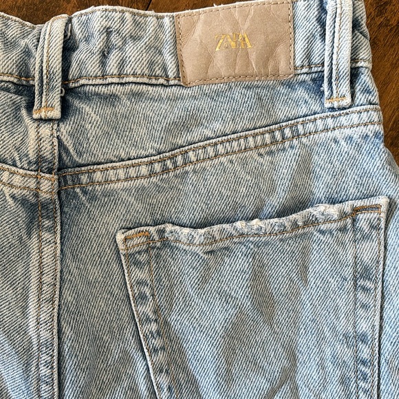 Zara straight leg jeans. - Picture 7 of 7